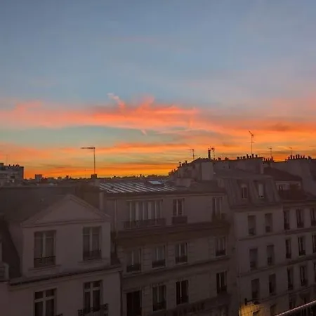 Haussmannien Avec Balcon *