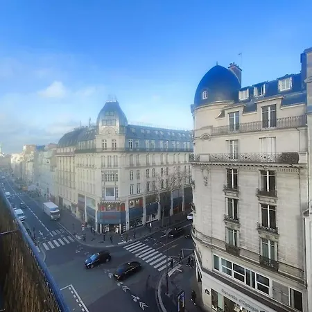 شقة Haussmannien Avec Balcon باريس